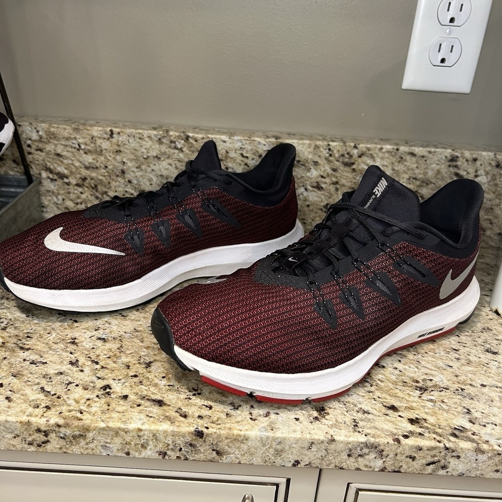 Size 10 - Nike Quest  Burgundy Oil Grey - Picture 6 of 11